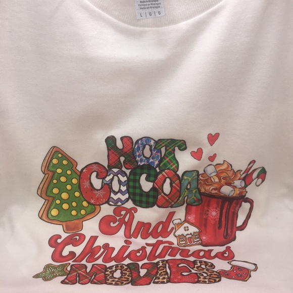 New Gildan Christmas 🎄 Short Sleeve T-SHIRT - Picture 2 of 5